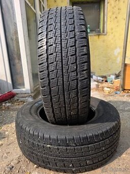 Ponúkam 2 zimné pneumatiky Hankook Winter 215/70 R15C
