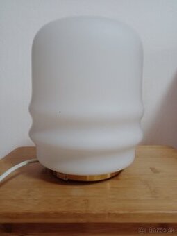 Stolová lampa