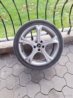 Predam elektrony mercedes
