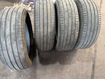 Letne pneu Michelin 205/60/ R16