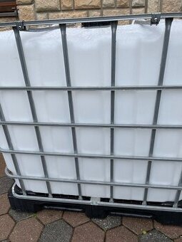 ibc 1000l kontajner