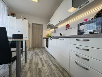 Na predaj: 3 izb.byt + 2x BALKON + ŠPAJZA + PIVNICA