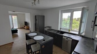 Prenájom - 2 izbový byt pri Štrande
