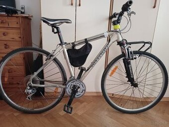 Krossovy bicykel Author Stratos