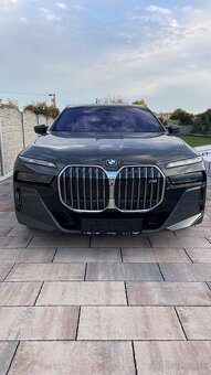 odstupim leasing BMW i7 M70 xDrive