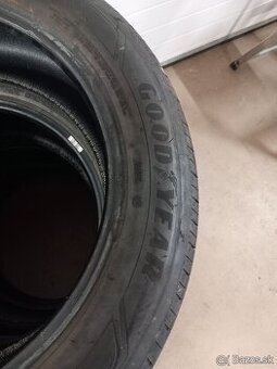 Pneumatiky Goodyear 2 215/55R18