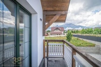 Priestranný 2-izbový byt s krásnym výhľadom na Vysoké Tatry