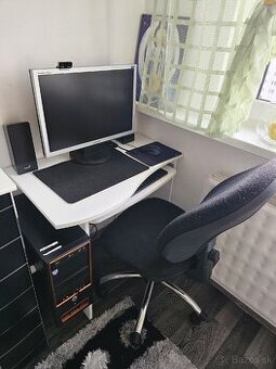 Stul pc stolicka
