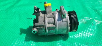Predám originál kompresor klimatizácie VW AG, 1k0820808b