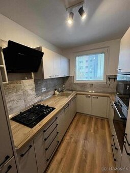Prenájom 3i byt, Beskydská ulica, Banská Bystrica.
