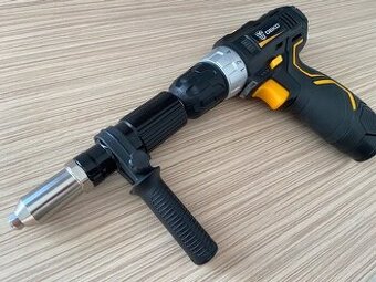 Profesionálny celokovový nitovací adaptér pre trhacie nity