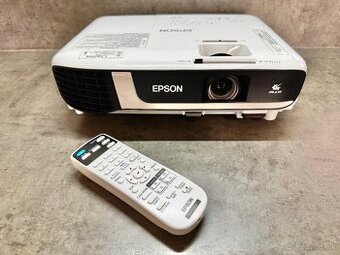 EPSON Projektor H977B