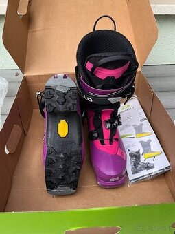 Dámske skialpinistické lyžiarky