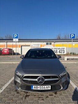 🚗 Mercedes-Benz A180d Sedan • 2019 • TOP stav •