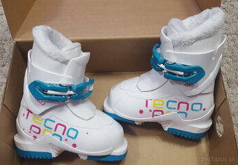 Predám detské lyžiarky zn. TecnoPro ; veľkosť 25 1/2