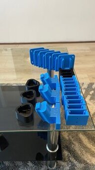 Držiaky AKU náradia/baterií