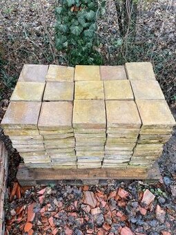 Pieskovcová dlažba – prírodný kameň