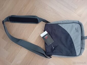 Cross body taska Hannah