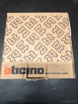 Video vrátnik Legrand Bticino vnútorná jednotka