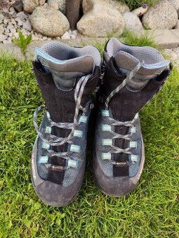 Turistické topánky