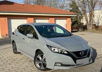 Nissan Leaf Tekna 360 STUPŇOVÁ KAMERA ,Automatická