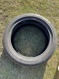 Bridgestone pneumatiky 234/45 R18 98Y letné, 6,5mm dezén