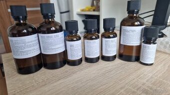 Esencialne a vonne oleje