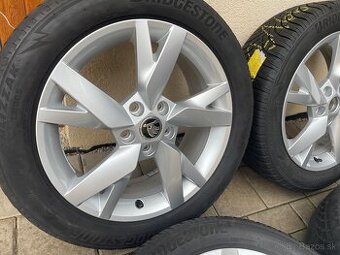 SKODA orig LYRASilber alu disky 205 55 R17 5x112