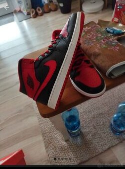 Predám tenisky Nike Jordan veľ.46