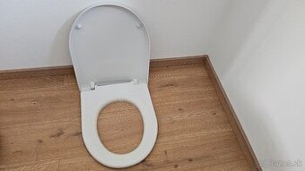 Zavesne wc