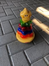 Fisher price krúžky na hrajúcom a svietiacom stojane