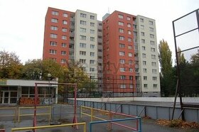 EXKLUZÍVNE  Predám 3 izbový byt v Petržalke na Osuského - 1