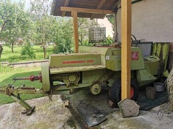 Balíkovač na malé hranaté balíky