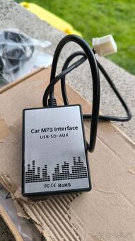 MP3 pre starsiu Mazdu