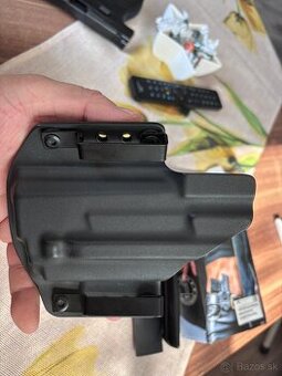 Puzdro kydex na CZ p 10 c so svetlom Olight mini