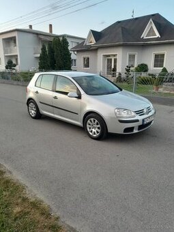 Volkswagen golf 1.4 benzin 126000km