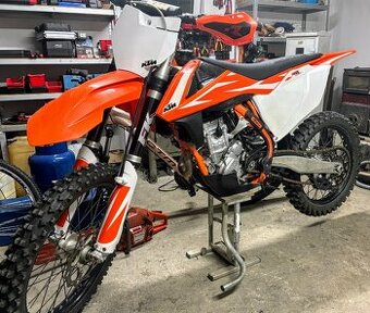 Predám KTM sxf 250 r.v. 2018