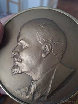Kovová plaketa Lenin