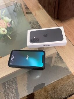 Predám IPhone 11 biely