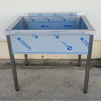 Nerezový drez na gastro použitie, dvojdrez z výlevka