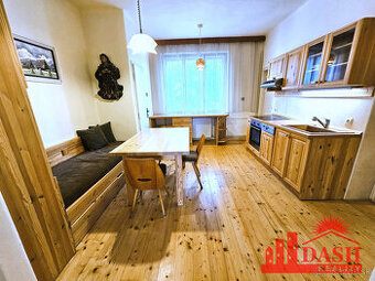 Na predaj veľký 2 izbový byt v centre mesta, 64 m2, Piešťany