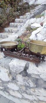 Stará váha kačičky, 3kg