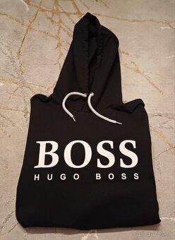 Hugo Boss čierna