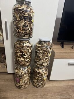 Sušené hríby na predaj