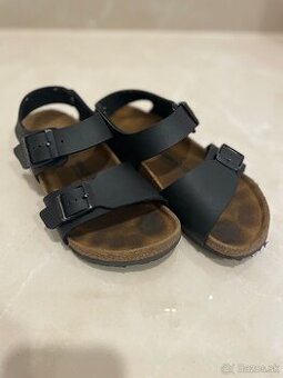 Detské čierne Regular sandále Birkenstock veľ. 31