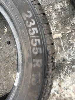 235/55r18” semperit