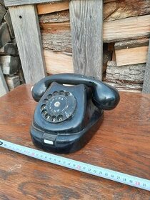 Predám staré telefóny