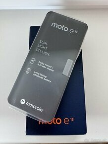 Motorola Moto e13 čisto novy telefon