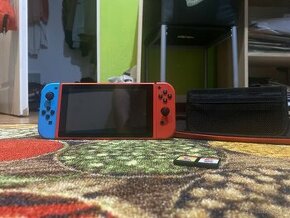 Nintendo Switch + hopipad wired controller - 1