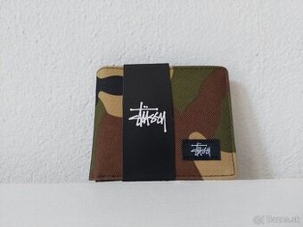 Stussy peňaženka (maskáčová)